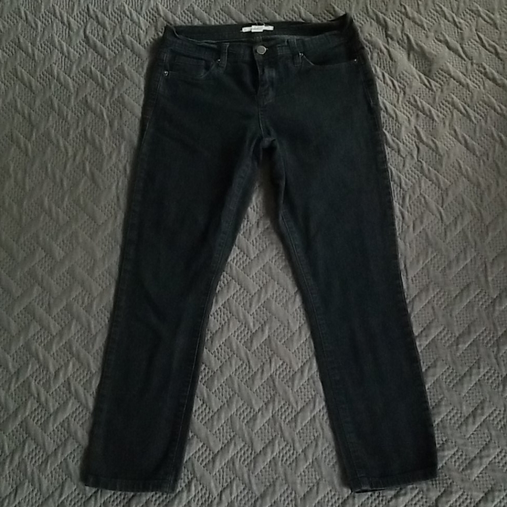 Forever 21 Ankle/Cropped Jeans Size 27